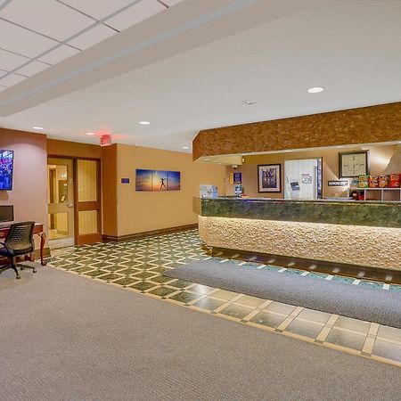 Days Inn By Wyndham Niagara Falls Lundys Lane Extérieur photo