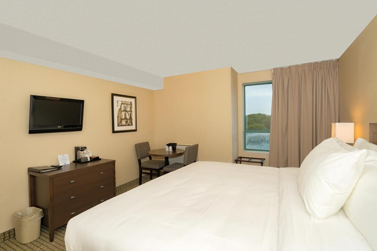 Days Inn By Wyndham Niagara Falls Lundys Lane Extérieur photo