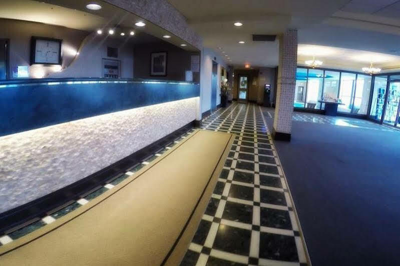 Days Inn By Wyndham Niagara Falls Lundys Lane Extérieur photo